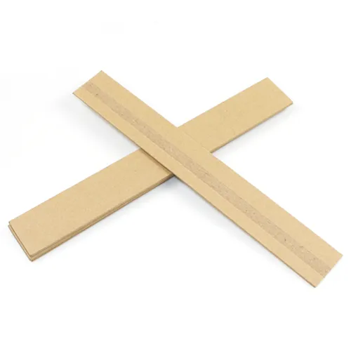 Protector de colț din hârtie plată